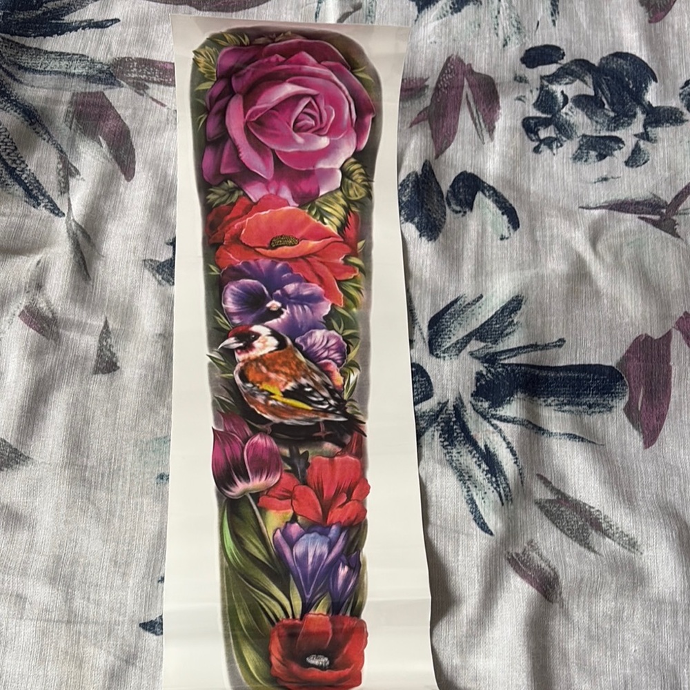 Full sleeve temporary tattoos take a week to fall off.